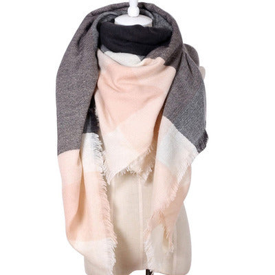 Women’s Triangle Scarf Shawl – Autumn Winter