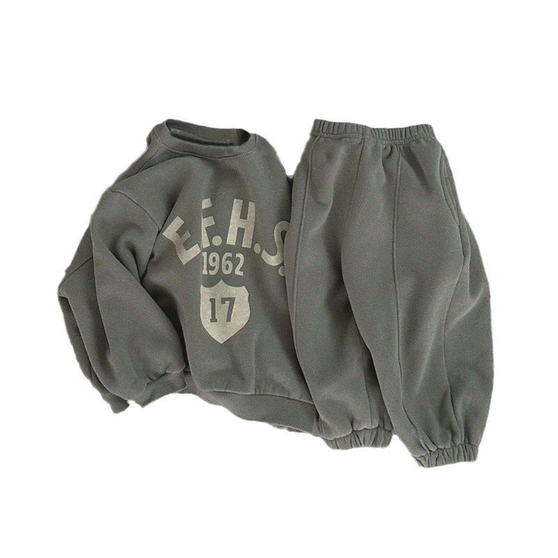 Bold Letter Print (Unisex) null