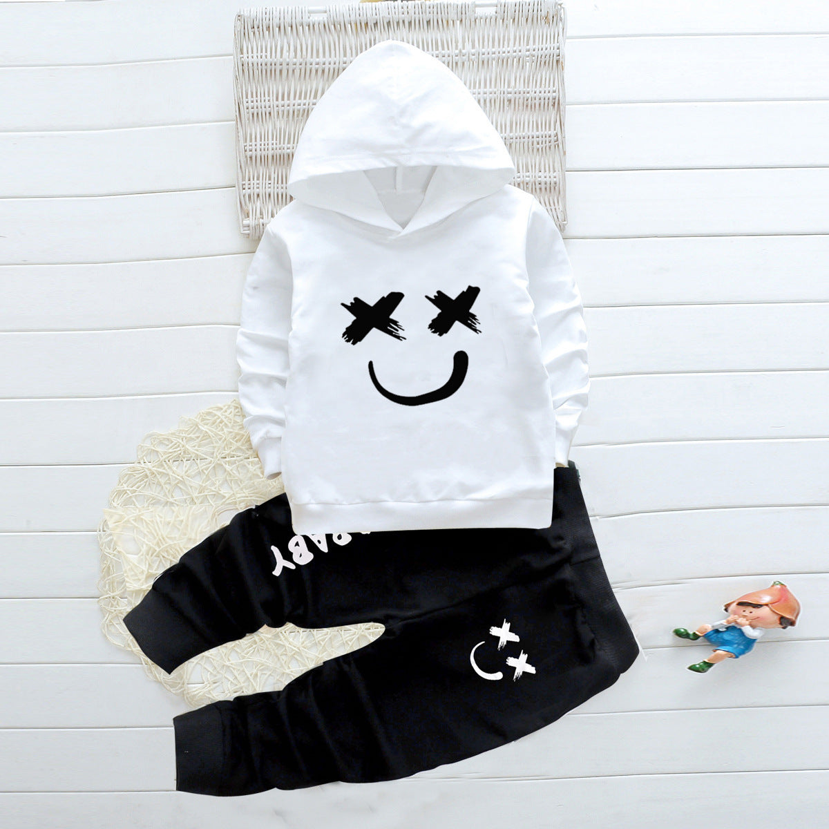 Bold Kid Print Set – Long Sleeve Comfort wear null