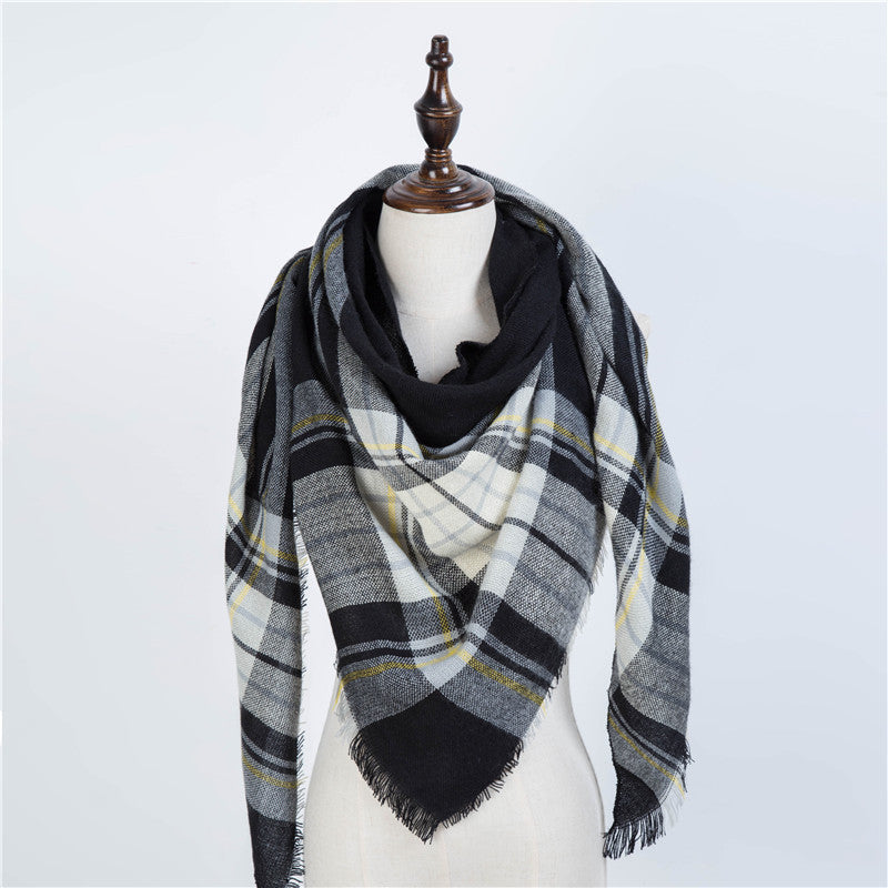Women’s Triangle Scarf Shawl – Autumn Winter